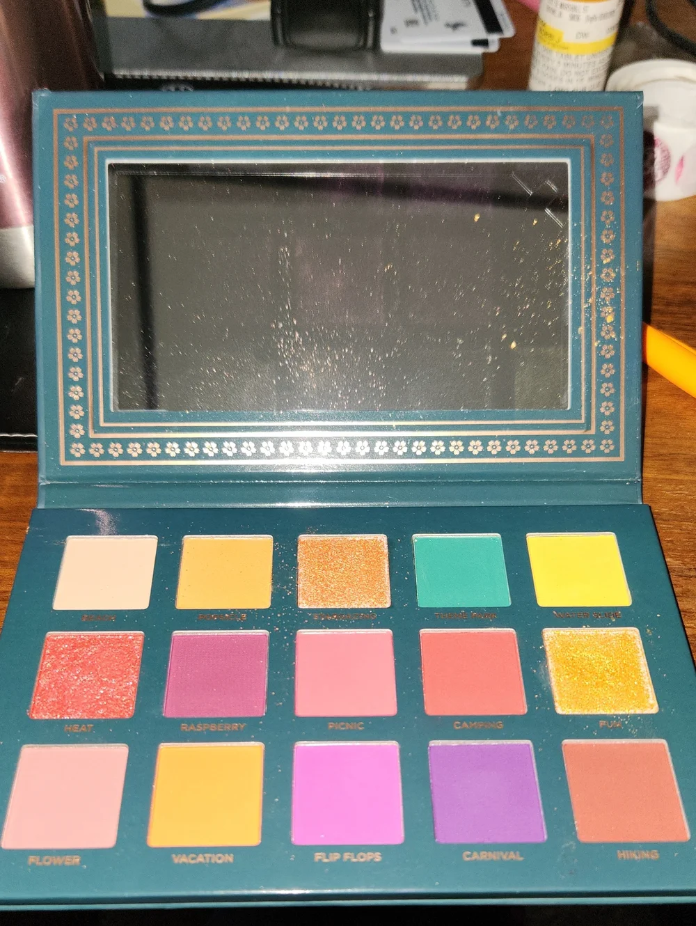 Ace Beaute Eye Powder